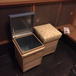 108-3 茶箱いす ブラックホワイト