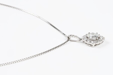 【ふるなび限定】【一点もの】ダイヤモンド（1.023ct）プラチナペンダント　R118　K06141-H　FN-Limited-SP