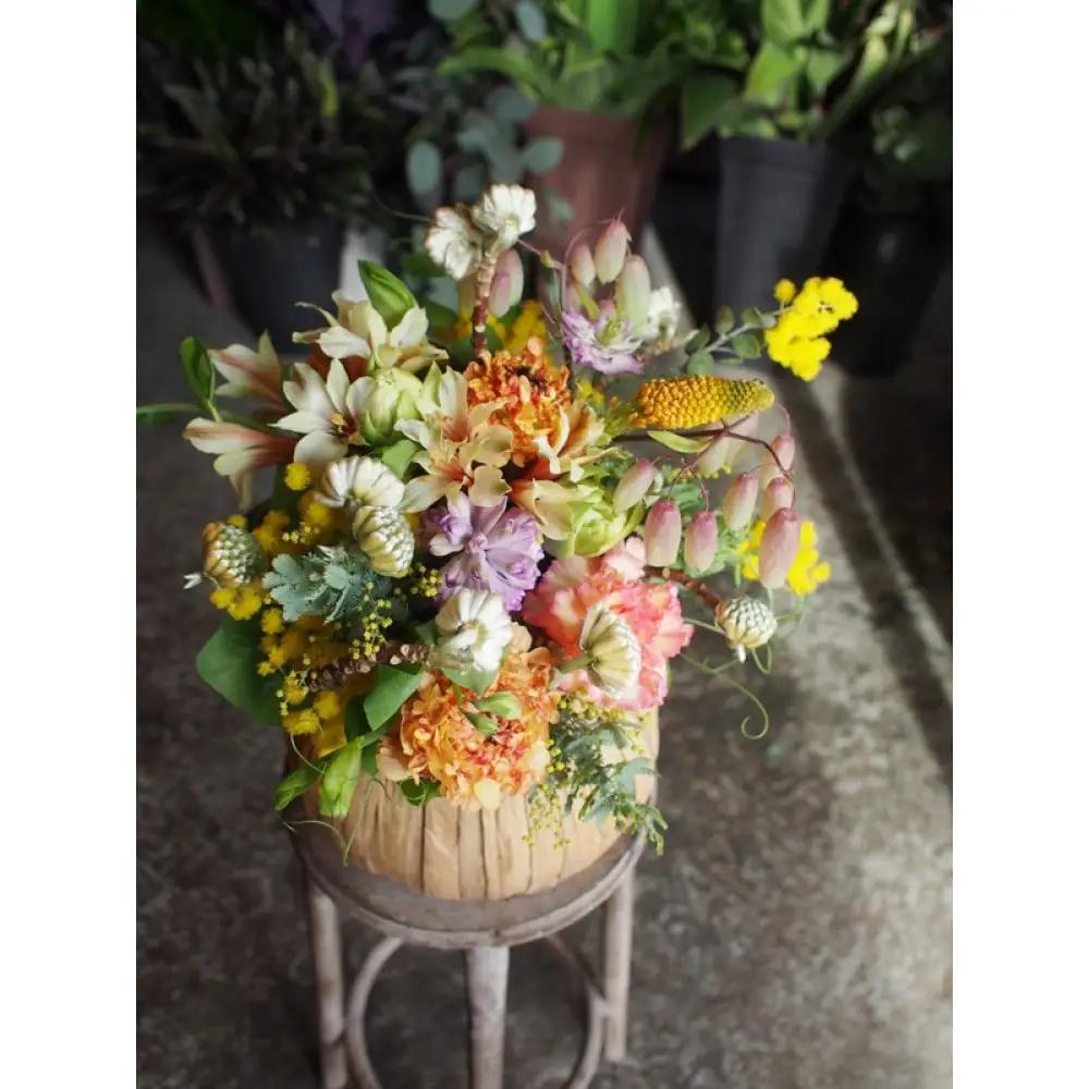 【定期便 12回】季節のお花・おまかせフラワーアレンジ