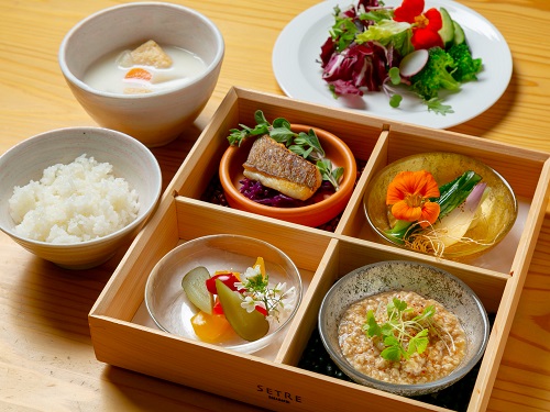 E-30 セトレならまち ホテルペア宿泊券（1泊朝食付）