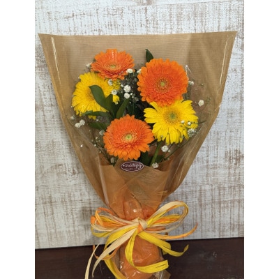 5月発送!同級生コンビでお届けするガーベラMIXブーケとおいしいお米のセット・お花長持ち栄養剤付き!【1706303】