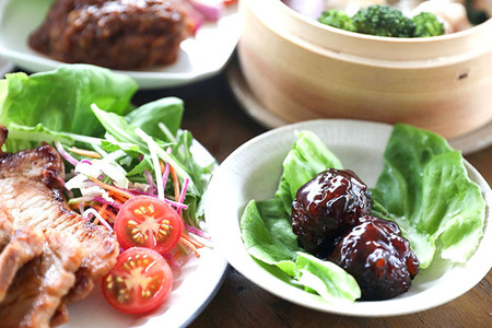 【3か月定期便】佐藤畜産 手作り惣菜セット ハンバーグ 肉団子 豚味噌漬け 若鶏もも照り焼き チャーシュー 豚ロース 豚バラ おかず セット 惣菜 定期【7月中旬発送/入金期限：2026年6月25日】