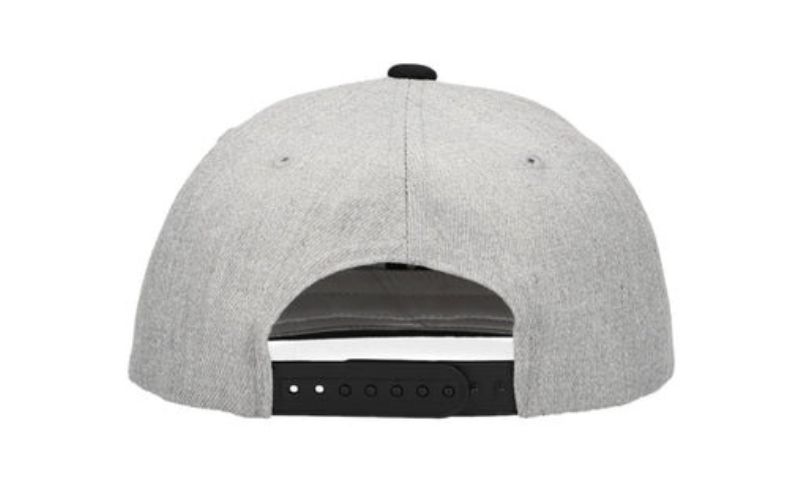 エリース豊島 2025 チームロゴ スナップバックキャップ 帽子 キャップ スポーツ サッカー クラブチーム 豊島区 東京都【ブラック/レッド】