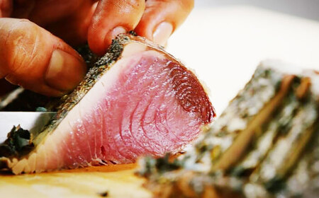 【先行予約】 わら焼き かつおのたたき 2節セット (6-7人前) 〈2026年4月以降発送〉 / かつお カツオ 鰹 藁焼き 冷蔵配送 冷蔵 生 【池澤本店】[ATAU004]