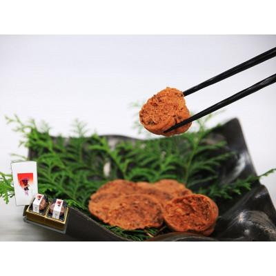 ふるさと納税 京丹後市 丹後セコガニ使用【蟹の珠】30g×2個 化粧箱入　身も味噌も内子も外子も使用した絶品セイコ蟹おつまみ |  | 01