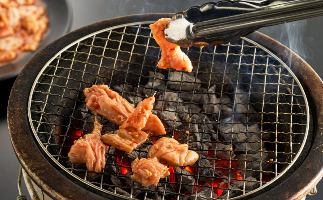 【やみつきになるうまさ！】中出精肉店、国産豚の特上シロ720g（4人前×2袋） 