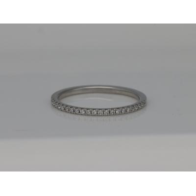 ふるさと納税 甲府市 PT999鍛造リング　ハーフエタニティダイヤ23石0.09ct　9000488941 |  | 01