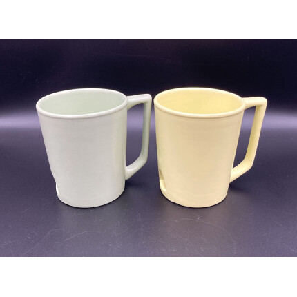 有田焼 伝作窯 ぶらんぶらん ペールカラーマグペアセット（イエロー、グリーン） A25-327_イメージ2