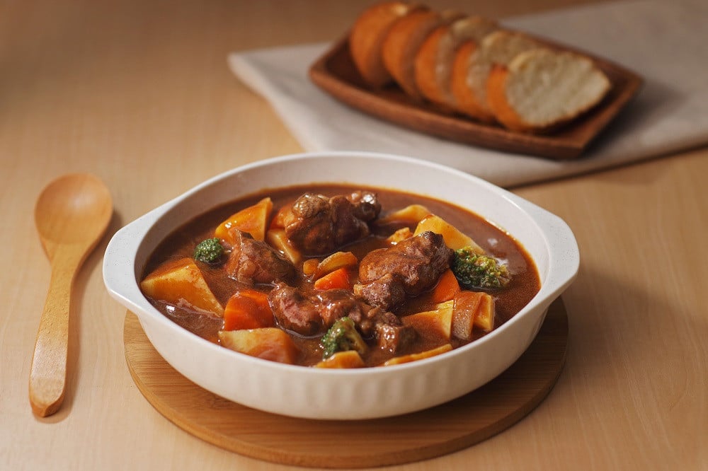 シチューなどの煮込み料理におすすめです。