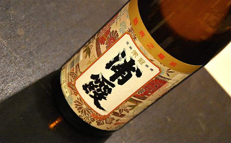 浦霞 栄冠 1.8L × 6本 | ah00009-6