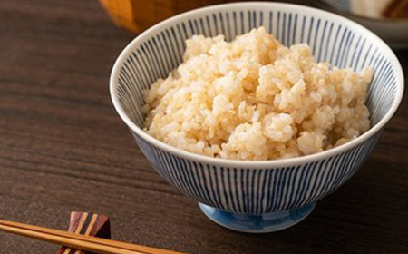 【2025年度産】話題のお米 つや姫（玄米）10kg×全3回 数量限定 ブランド米 こめ ごはん ご飯 食物繊維 F4A-1022