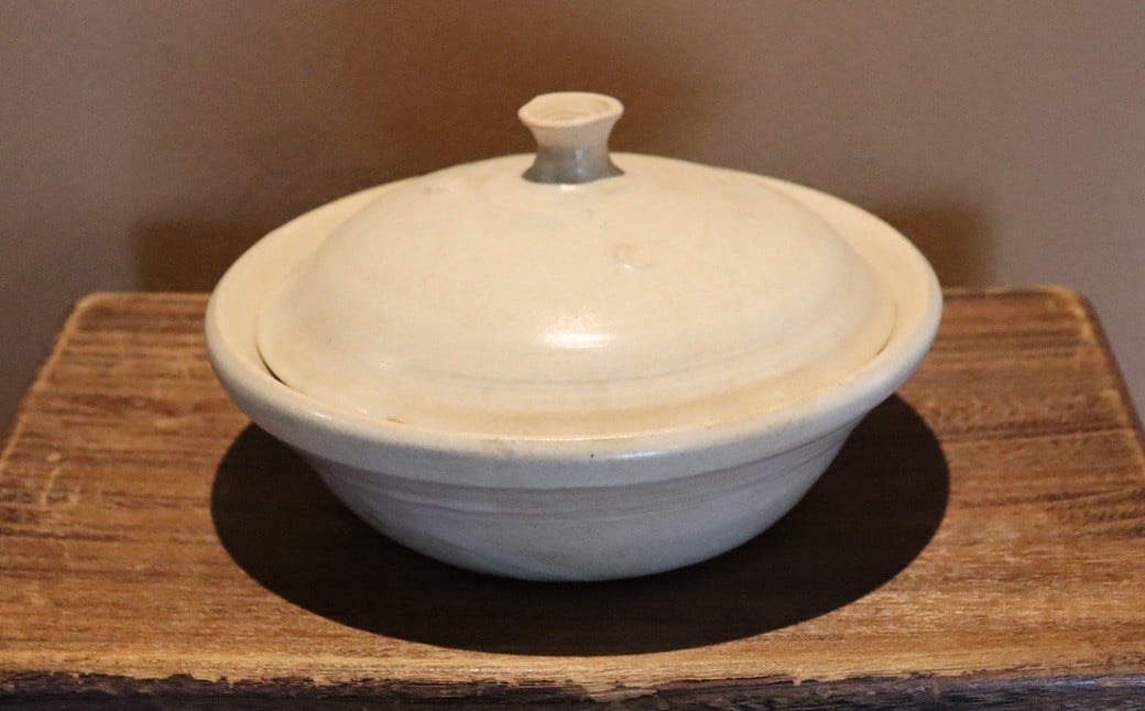 
                  GD-10.【暮らしに土のぬくもりを】土鍋　水馬（ミズスマシ）
                