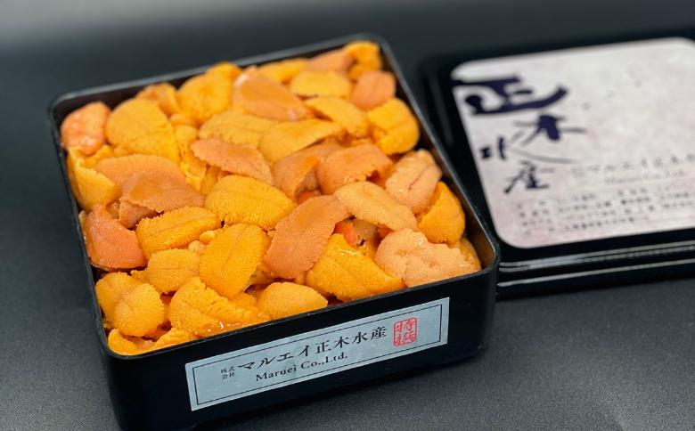 ＜12月14日決済分まで年内配送＞エゾバフンウニ黒重箱250g×1枚 D-61002