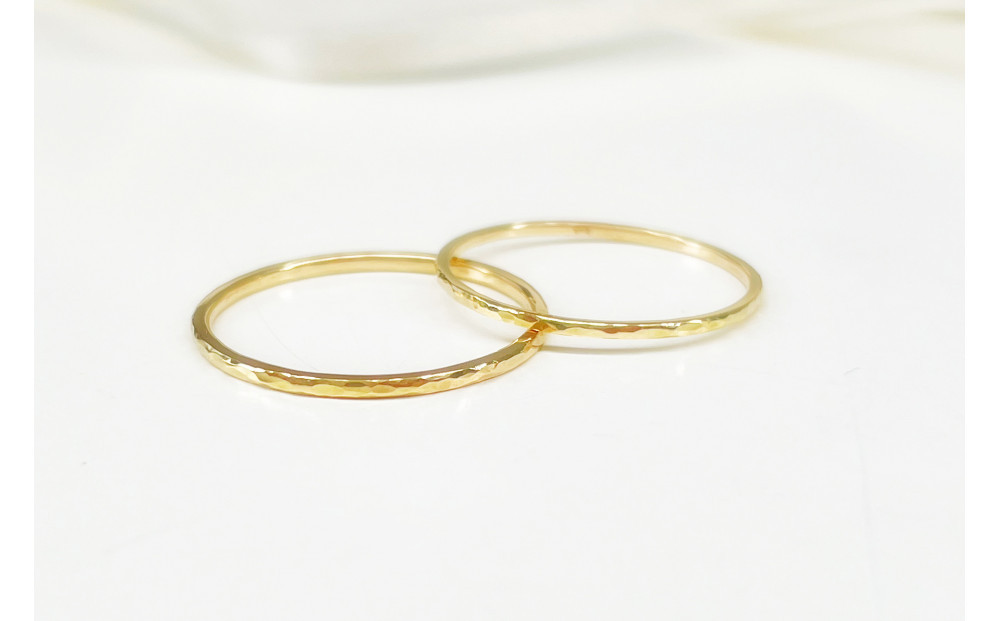 【K18 ペアリング】丸つち目 極細＆細リング（ハンドメイド）- ギフト包装付き - 232238_WW139