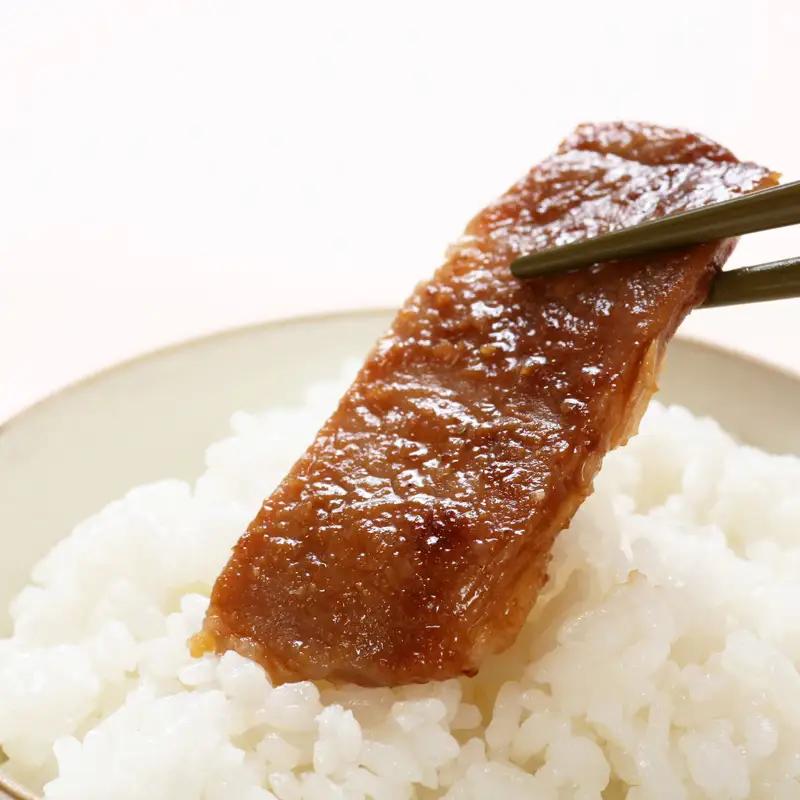 山形県産 豚ロース味噌漬け 8枚 400g   秋田杉箱入り 米澤豚一番育ち 肉の中村  保存料・着色料不使用 国産 味付き  味噌豚 豚 ポーク おかず 惣菜  肉  簡単調理 時短  冷凍 真空パ