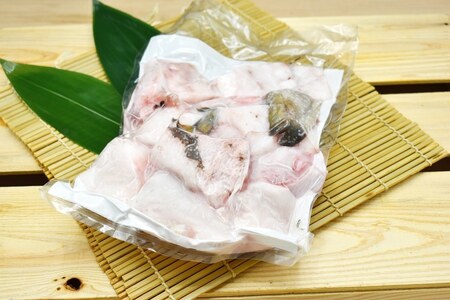 【冷凍】簡単鍋用 天然クエ（600g/2人～3人前）くえ 海鮮鍋 魚介 高級魚 切り身 クエしゃぶ しゃぶしゃぶ クエ鍋 天然 海鮮 魚 下処理済み 真空 グルメ 冷凍 配送 故郷納税 高知県 土佐清