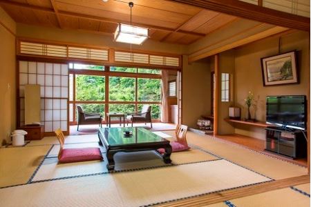 信州田沢温泉 富士屋 平日ご宿泊券(1泊2食付き・1名様分)
