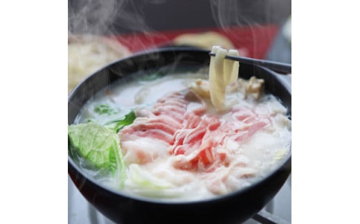 【ふるさと納税】オリーブ豚　まろやか　豆乳鍋　合計　8人前　(2人前×4) 豚 豚肉 豚バラ バラ 特製 タレ 特製ダレ 特製スープ オリーブ豚 鍋 豆乳 ギフト プレゼント 食品 贈り物 贈答 冷凍 香川県 三木町 おすすめ