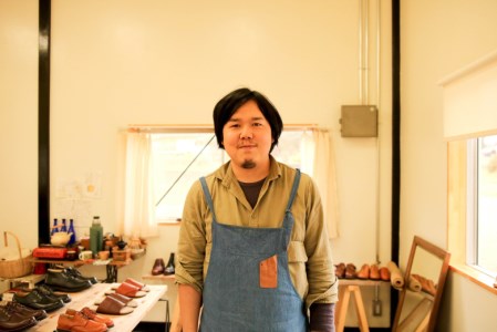 [028023]本格牛革のサンダル 【茶／22.0cm～27.5cm】
