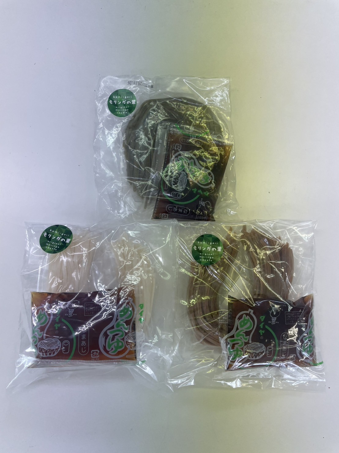 
            上郡の里モリンガの米粉めん(モリンガめん100g×1、白米めん100g×1、玄米めん100g×1) | めん モリンガ ひのひかり 食品添加物無添加 グルテンフリー 米粉めん 兵庫県 上郡町										
          