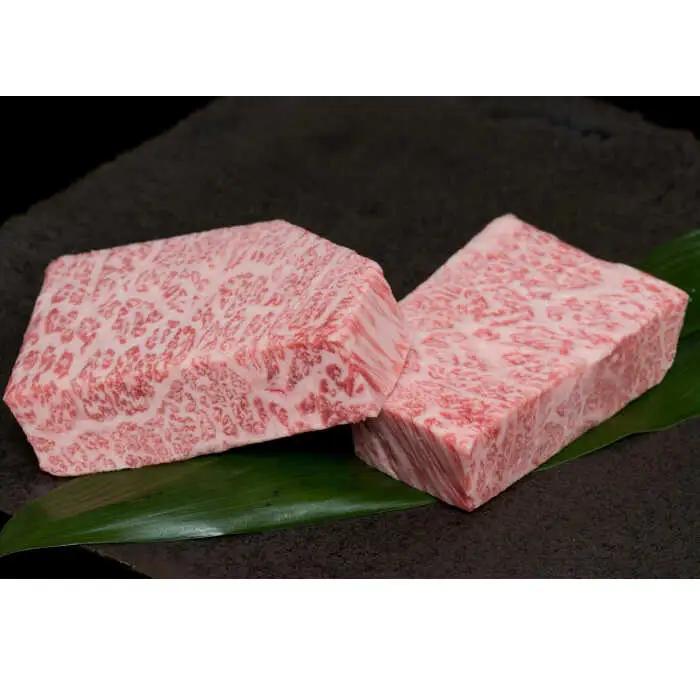 佐賀牛厚切サーロインステーキ 2枚（計300g） / 牛肉 ブランド牛 / 佐賀県 / ふるさとの恵み（YG） [41AQAA001]