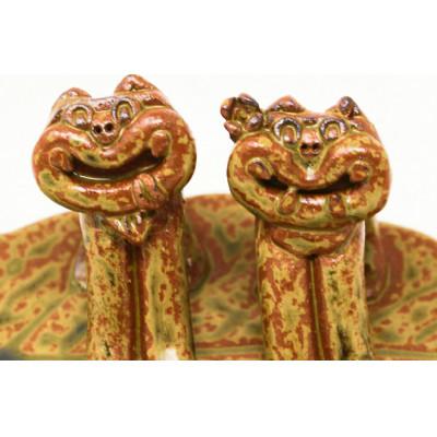 ふるさと納税 うるま市 【琉球太田焼窯元】仲良しシーサー《木の葉》 |  | 01