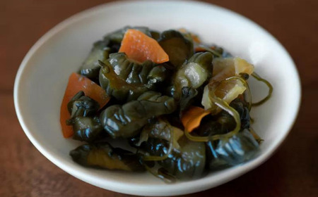 たまり漬け(180ｇ1個）・味噌（1kg1個）【 常陸太田市たまり漬 里川町 地場産漬物 野菜たまり漬 里美 お漬物 茨城県産たまり漬 米 大豆100% 手作り漬物 味噌 たまり漬人気漬物】