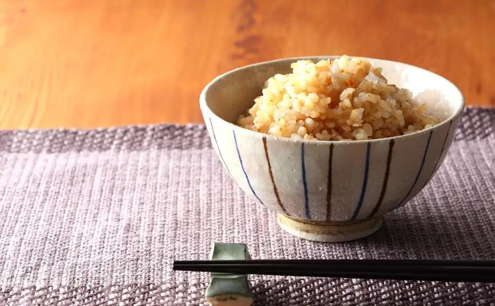 さがびより 玄米 お米マイスター厳選 佐賀県産 さがびより【3kg】
