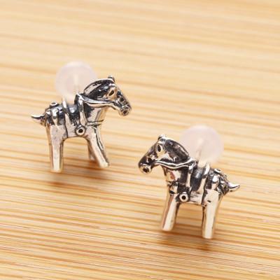ふるさと納税 山梨県 【縄文アクセサリーDo_goods】SILVER　925製コメ馬形埴輪ピアス　700-093 |  | 02
