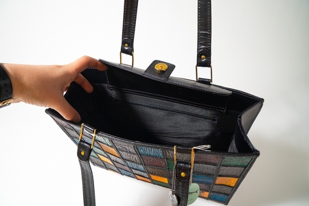 カラフル増すトートバッグ 鮫革（A4サイズ）スウォッチ柄 サメ革_OS194-0006