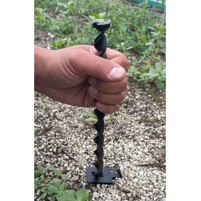 ふるさと納税 栃木市 ねじペグ20cm　ブラック　4本セット　キャンプ用ペグ　スパイラル　トルネード　アウトドア