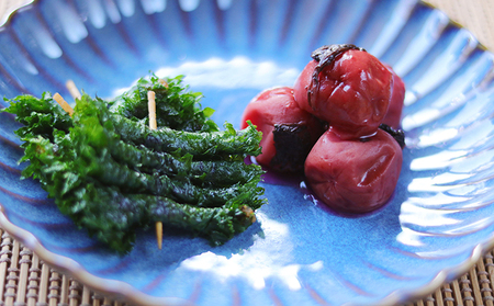 黄金の郷 お母ちゃんの味 梅干しとしそ巻きセット
