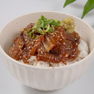 ふるさと納税 松浦市 【流水解凍だけの簡単調理】海鮮醤油漬け天然ぶり丼 80g×20パック |  | 02