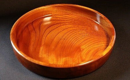小田原漆器　1尺1寸　茶盆【漆塗り 国産天然木 おしゃれ プレゼント 記念 お祝い ふっくらとしたデザイン 木製食器 日用品 キッチン用品 木製 直径320mm×高さ45mm 小田原漆器 神奈川県 小田原市 盆 盆 盆 盆 盆】