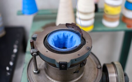 播州染め くしゅくしゅアームカバー ダークカラー系 フォレスト / ファッション 小物 オリジナル 自社 糸染め 編みたて プレゼント 配色 アクセント