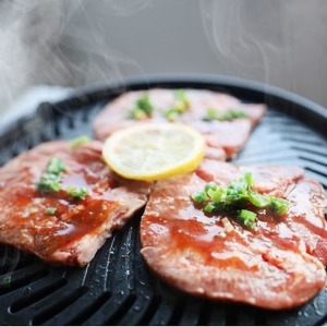 「牛タン」食べ比べ3種セット(塩ダレ焼肉・味噌ダレ焼肉・濃厚シチュー)　計900g_mk146-141