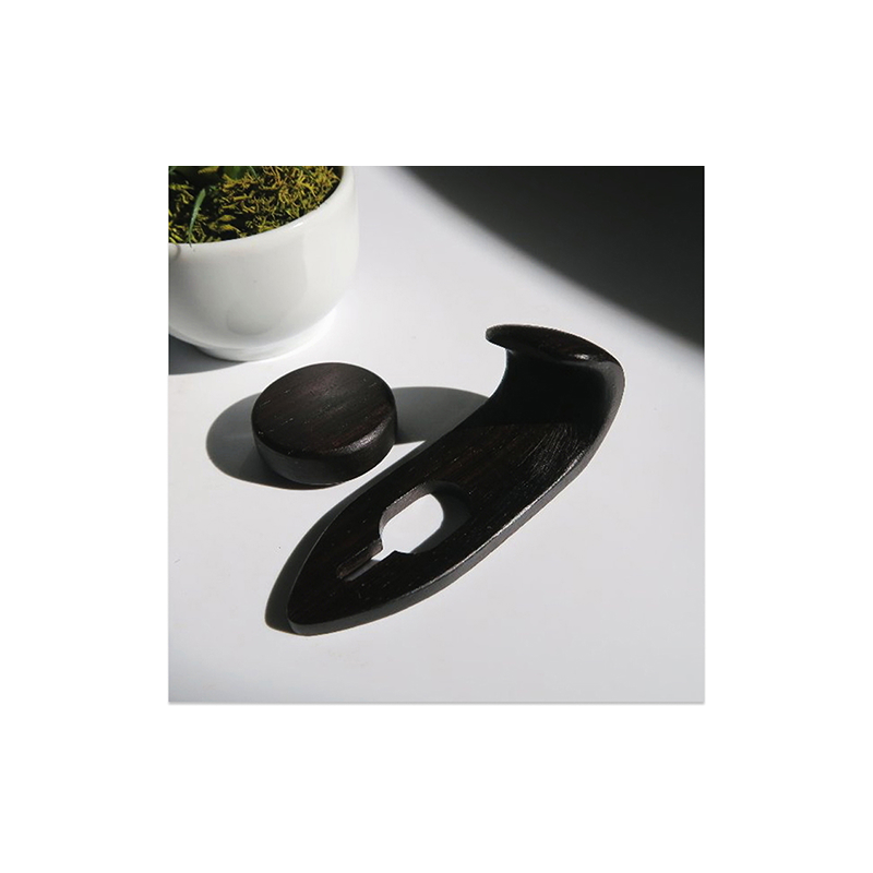 木製サムフック＆サムレスト ヤマハ用 ［195S19］ 木製 サムフック サムレスト 素材 シタン グラナディラ ボコーテ 肌触り 優しい素材 幅広い分野 中間的 サウンド 黒色 硬い木 茶褐色 黄色 杢目 柔らかい木 管楽器用 愛知県 小牧市 送料無料