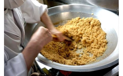 魚の旨味を引き出すために調味料は最小限なので、「あっさり」とした口当たり。