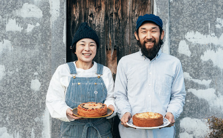 ＜ヴィーガンケーキ＞キャロットリーフとアプリコットのケーキ【岩手山麓農園 Mountain Smile】