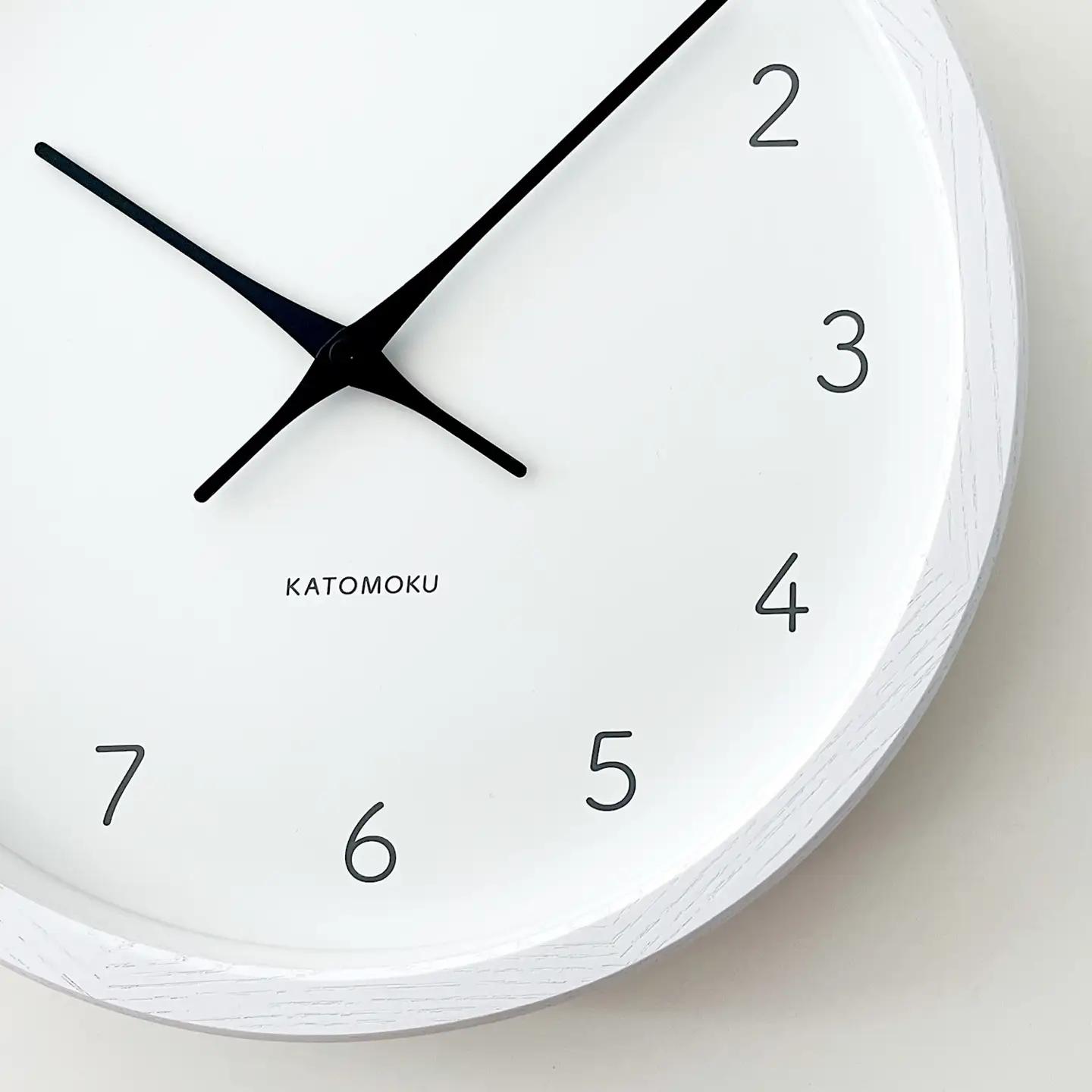 KATOMOKU muku clock 7 ≪km-60WHRCS≫木製掛け時計(ホワイト/SKP電波スイープムーブメント(連続秒針))【R7340】