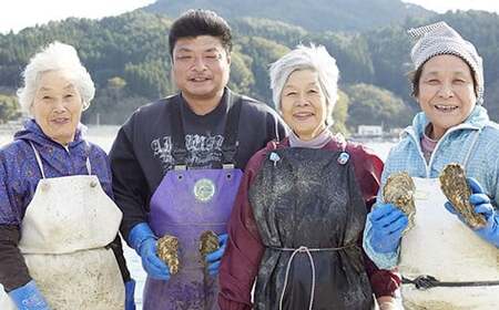 横綱牡蠣！吉田水産のむき身牡蠣 Lサイズ 500g 数量限定 【 むき身 牡蠣 かき 大粒 小分け 加熱用 冷蔵 三陸 リアス海岸 広田湾 3年牡蠣 】RT816