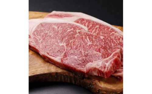 ＜期間限定・ソーセージ1袋付（お試し品）＞北海道 標茶町 星空の黒牛 厚切りステーキ 盛り合わせ 約1kg  お肉 牛肉  ブランド牛