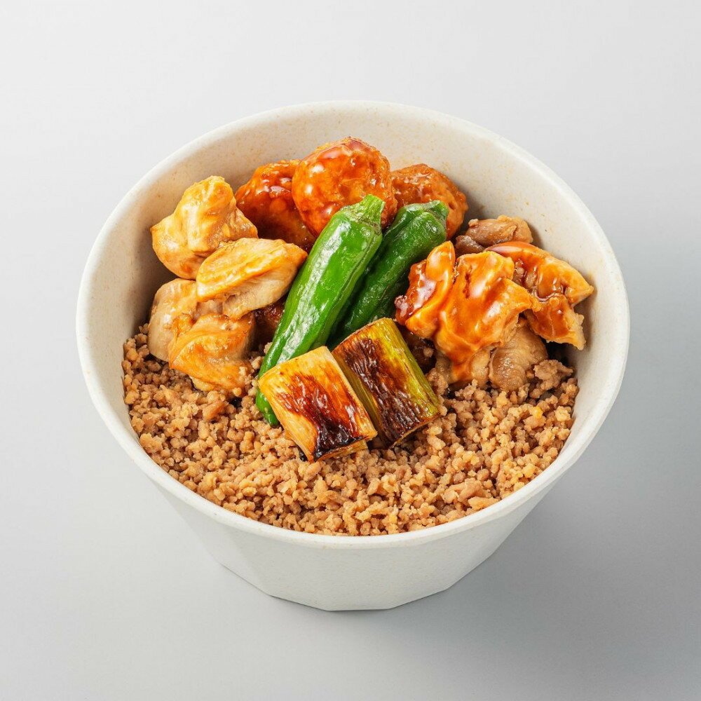 【ふるさと納税】鶏肉専門店梅やの焼き鳥丼4個セット | 焼き鳥 焼鳥 焼き鳥丼 もも肉 冷凍 食品食品 加工食品 人気 おすすめ 送料無料