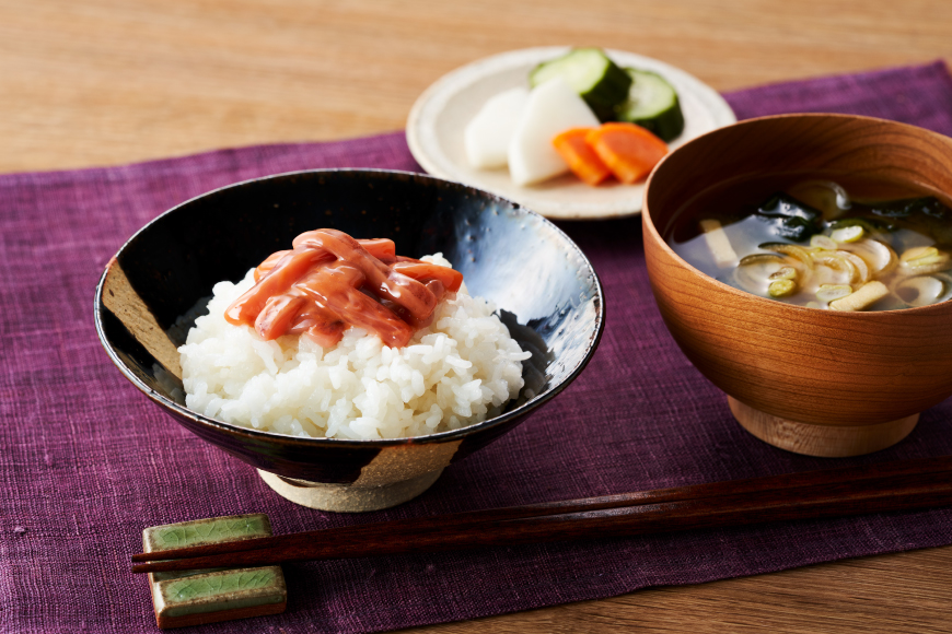 塩辛 不屈のいか塩辛 150g×3個 セット [小野万 宮城県 気仙沼市 20565596] 加工品 魚貝 魚介 おつまみ いか イカ 塩辛 ご飯のお供 小分け 食べきりサイズ 冷凍 いか塩辛 イカ塩辛