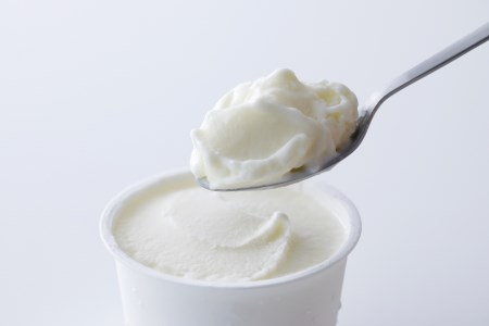 【毎月定期便】 THE ICE エキストラミルク12個×8ヵ月定期便 be003-1067-100-8  （ あいす アイス アイスクリーム みるく ミルク 北海道 別海町 人気 ふるさと納税 ）