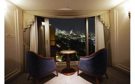 ホテルニューグランド ツインルーム ペアご宿泊券(1泊朝食付)