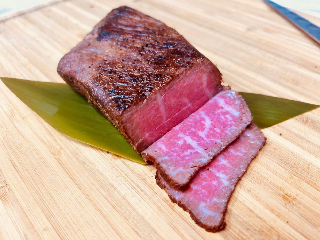 
            佐賀牛ローストビーフ　ブロック600ｇ
          