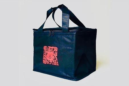 (団体貸切プラン9名様利用) 川崎名物キムチ専門店『おつけもの慶』工場見学およびキムチづくりと特別なランチ体験クーポンおよび川崎名品お土産セット付(9名様分)