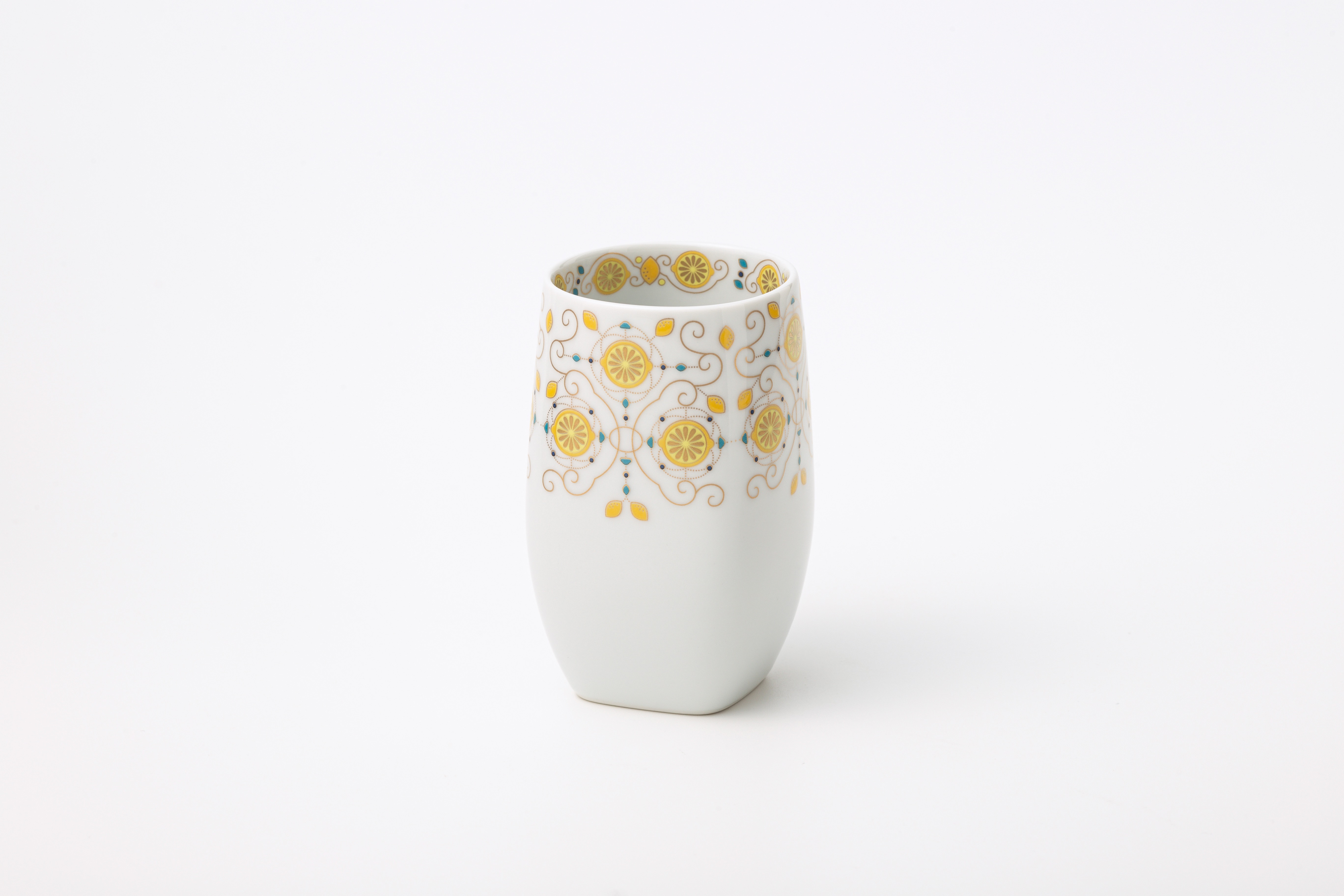 
            有田焼「其泉」　くだものシリーズ　細湯呑（れもん）　MR19
          