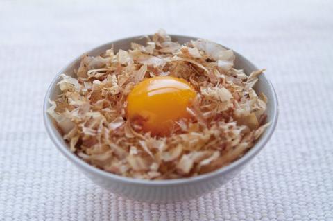 極上TKG用宗田節セット（卵かけご飯専用極上宗田節２本×だし醤油用宗田節１本）かつお節【R00118】